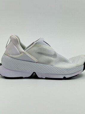 Nike Women's GO FlyEase 'White Black' DR5540-102 size 9